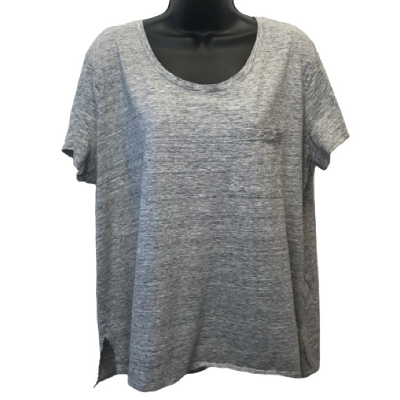 Old Navy Tops - Old Navy Boyfriend Fit Grey Short Sleeve T-Shirt